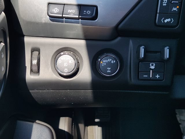 Used 2018 Chevrolet Tahoe Premier AWD/4WD image 22