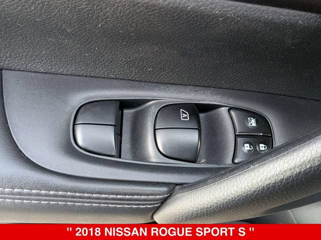 Used 2018 Nissan Rogue Sport S w/ S Appearance Package AWD/4WD image 13