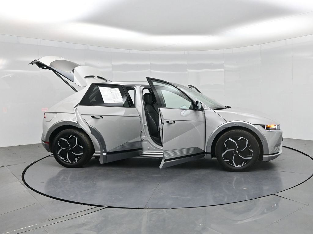 Used 2024 Hyundai Ioniq 5 Limited RWD image 3