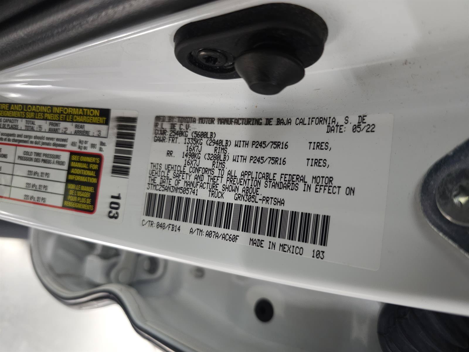 Used 2022 Toyota Tacoma SR AWD/4WD image 27