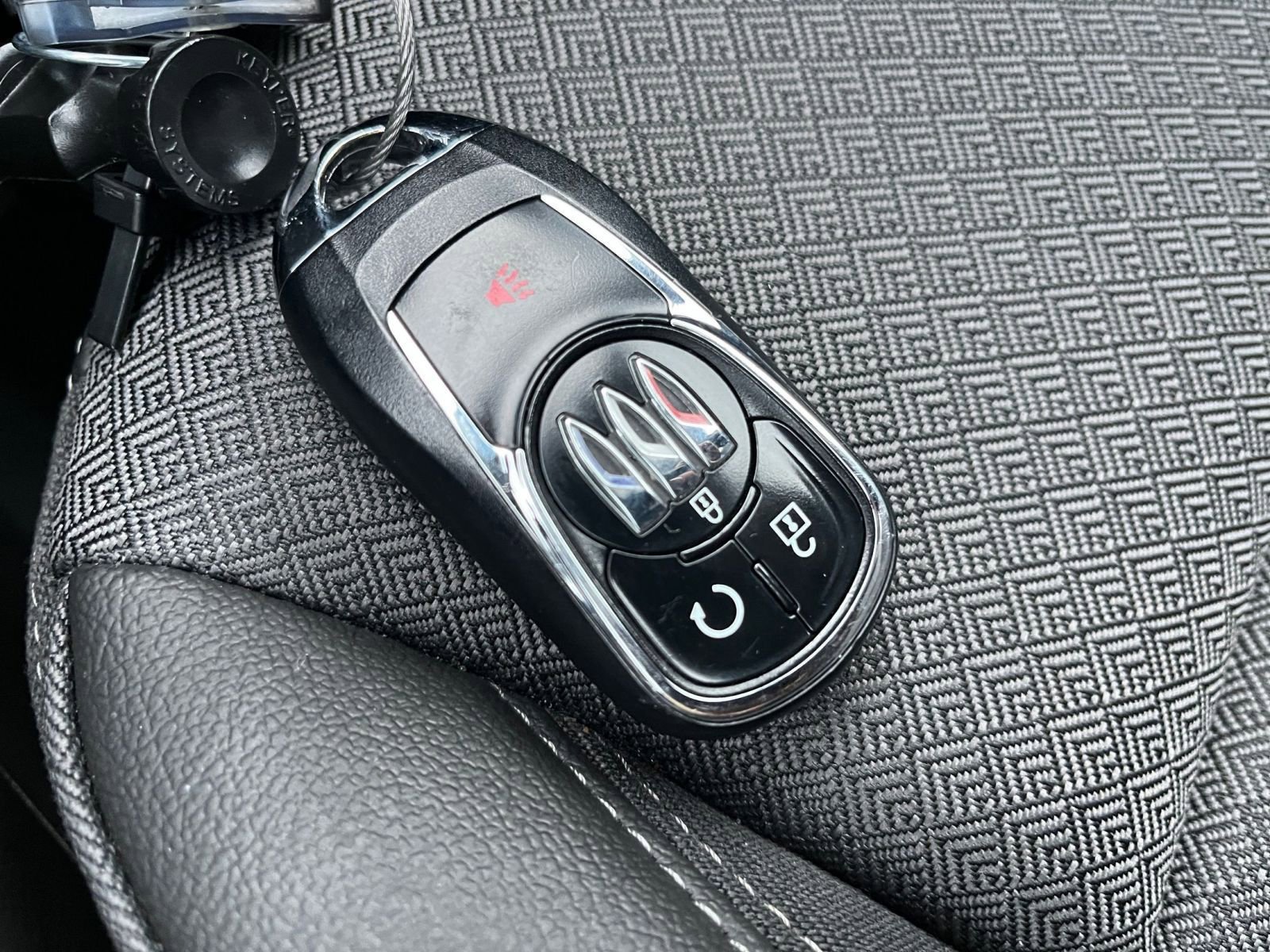 Used 2025 Buick Encore GX Preferred image 25