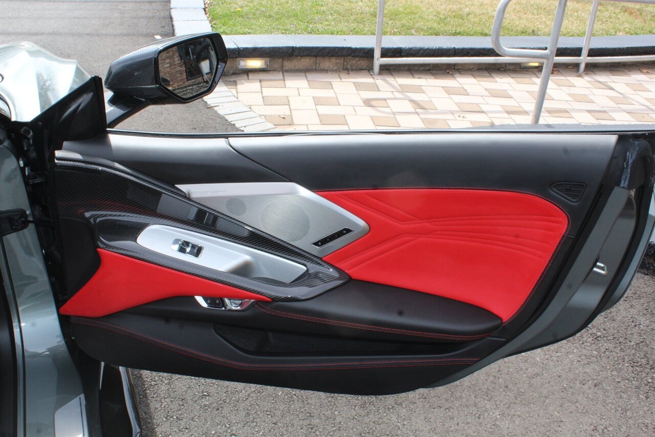 Used 2023 Chevrolet Corvette Z06 image 21