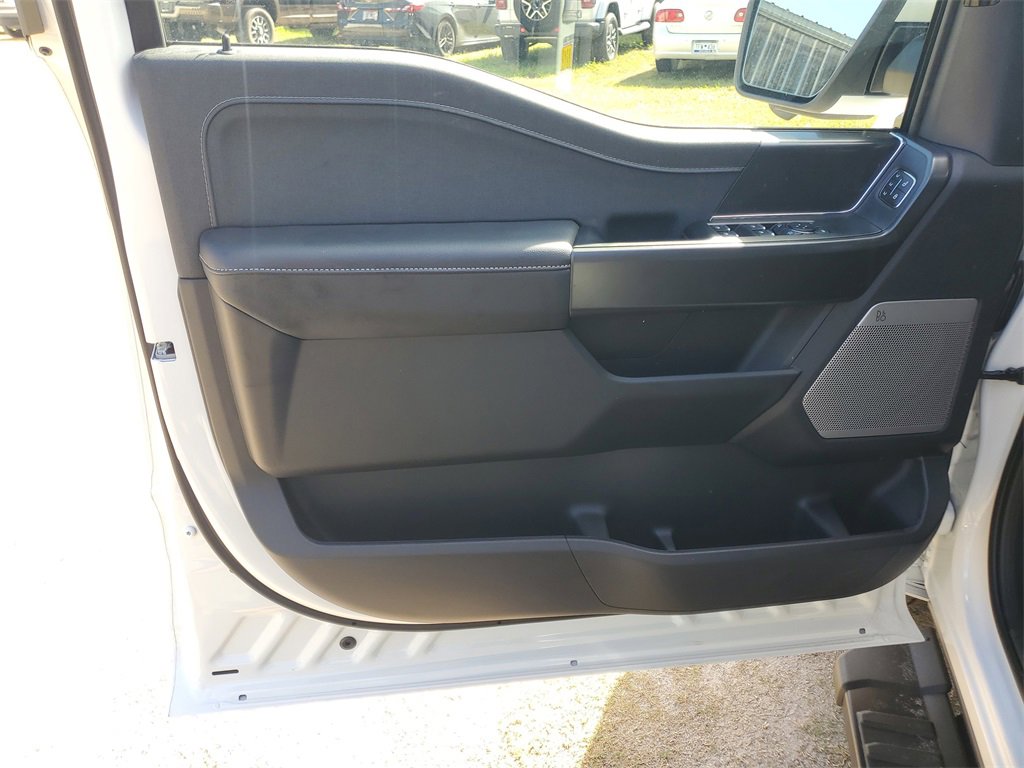 New 2025 Ford F150 Lariat w/ Equipment Group 501A Mid image 5