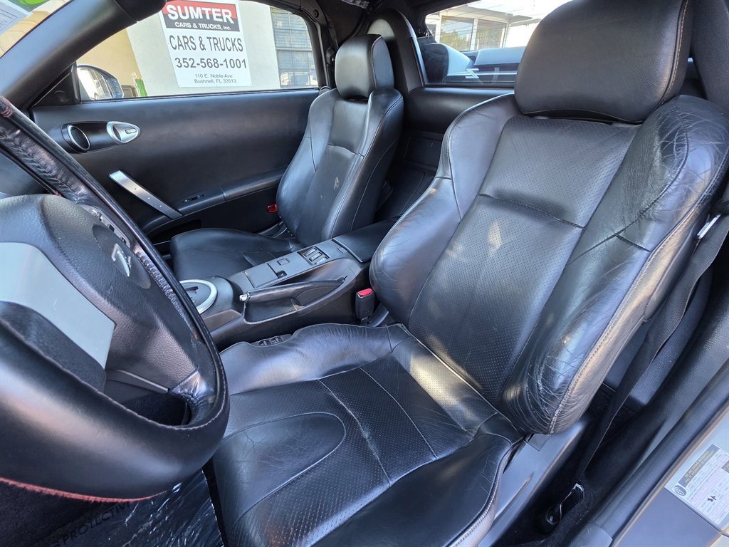 Used 2005 Nissan 350Z Touring image 12