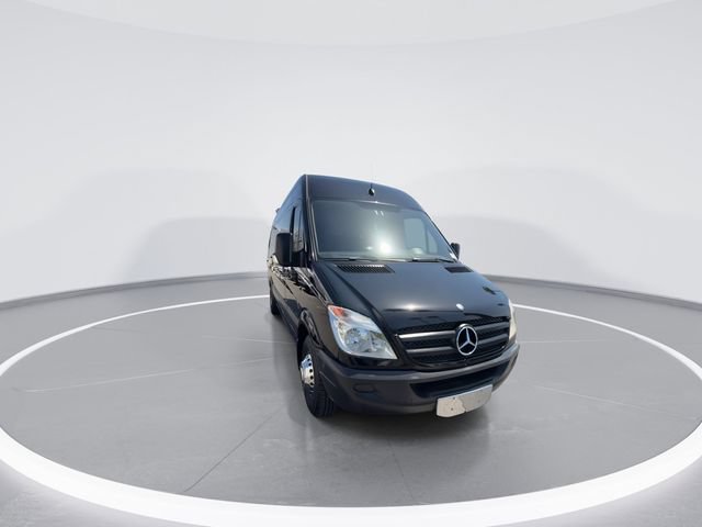 Used 2012 Mercedes-Benz Sprinter 3500 image 3