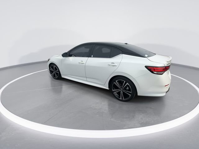 Used 2020 Nissan Sentra SR w/ Premium Package image 6