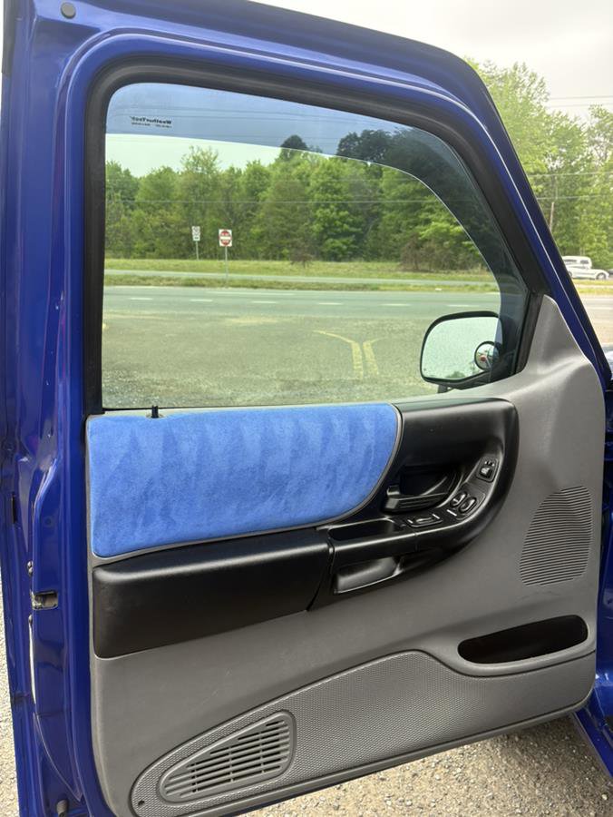 Used 2005 Ford Ranger FX4 AWD/4WD image 10