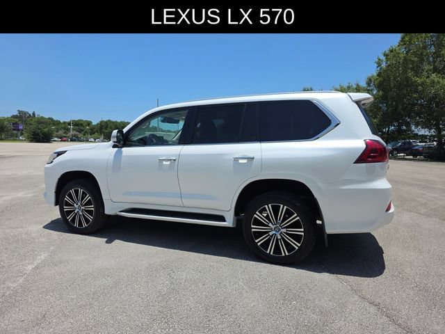 Used 2021 Lexus LX 570 4WD w/ Luxury Package image 5