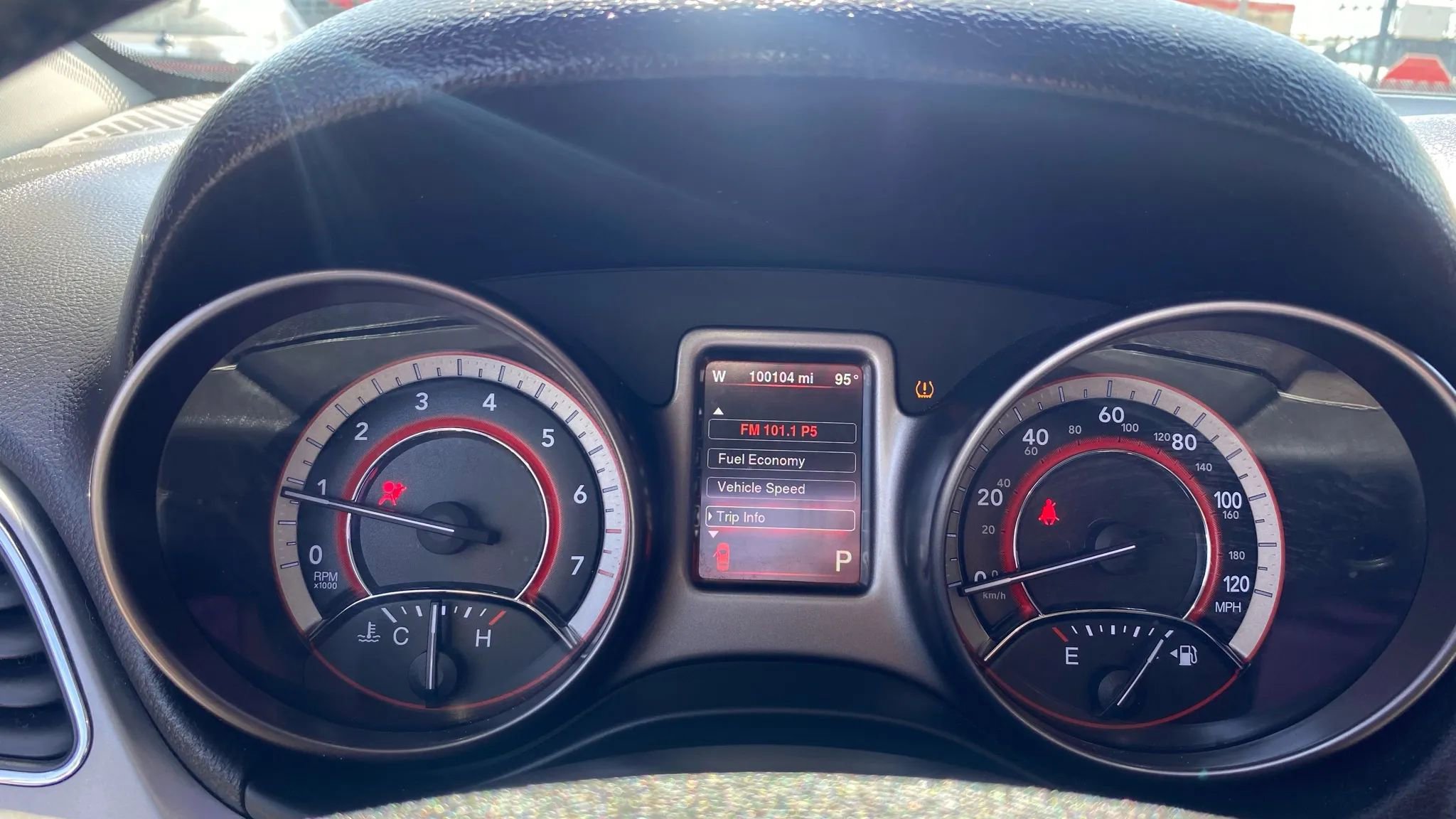 Used 2015 Dodge Journey Crossroad w/ Flexible Seating Group image 9