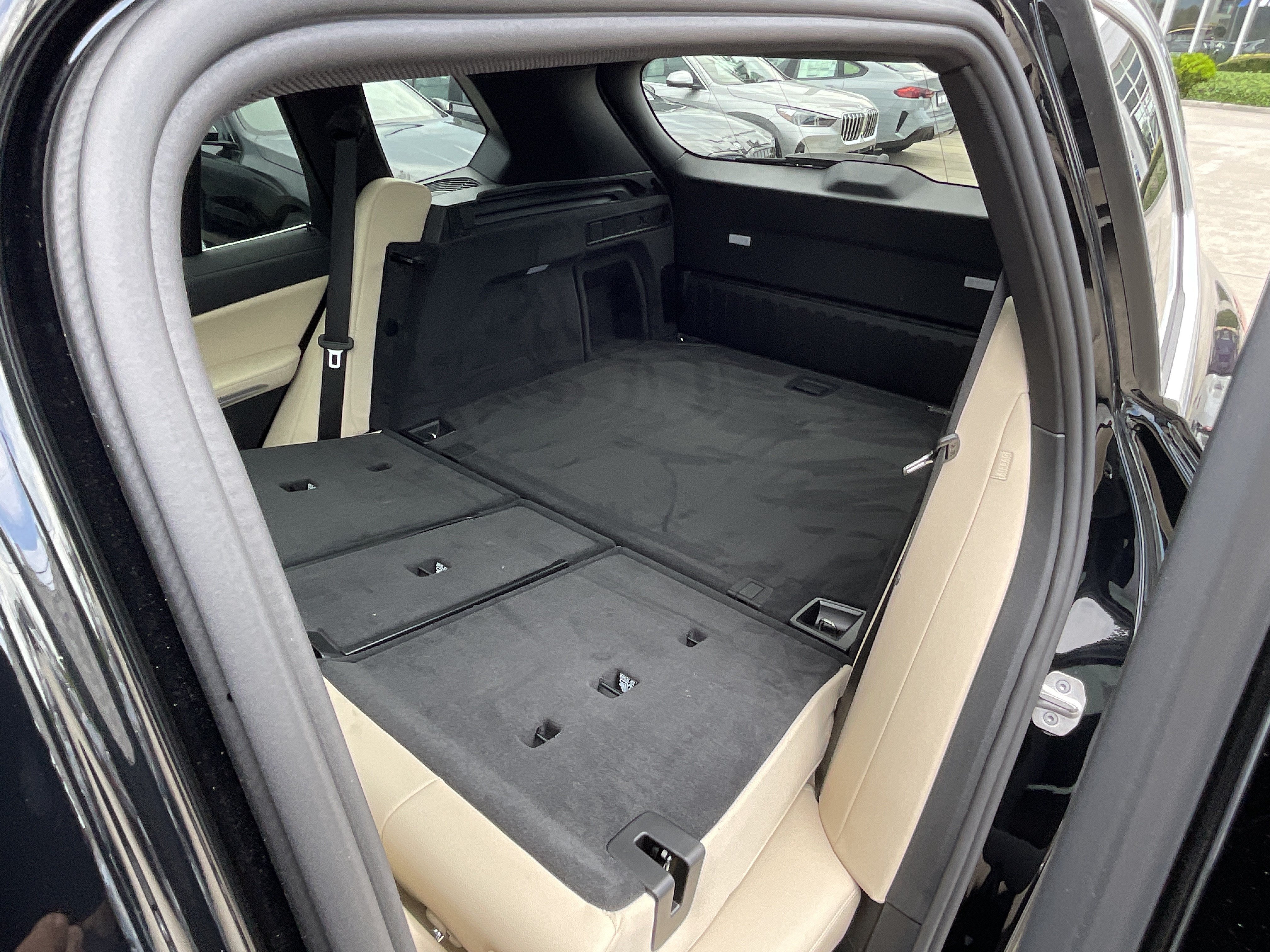Used 2022 BMW X5 sDrive40i w/ Premium Package RWD image 30