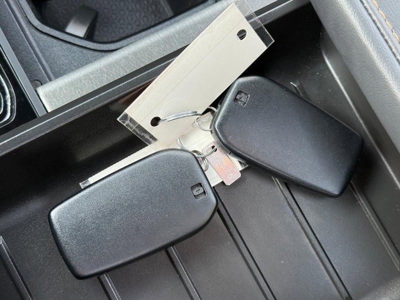 Used 2026 Toyota Sequoia Capstone image 32