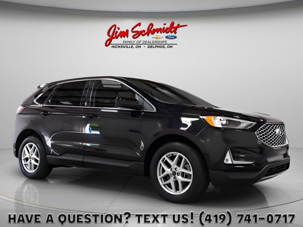 Used 2024 Ford Edge SEL w/ Convenience Package