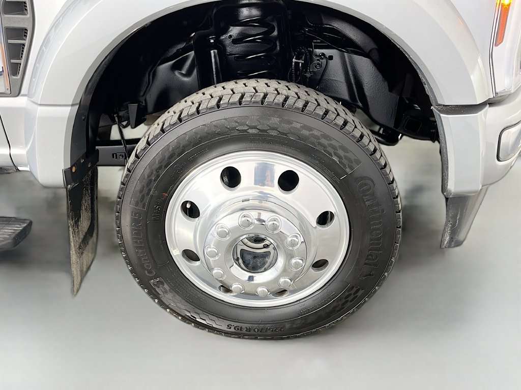 Used 2024 Ford F450 Platinum w/ FX4 Off-Road Package AWD/4WD image 40