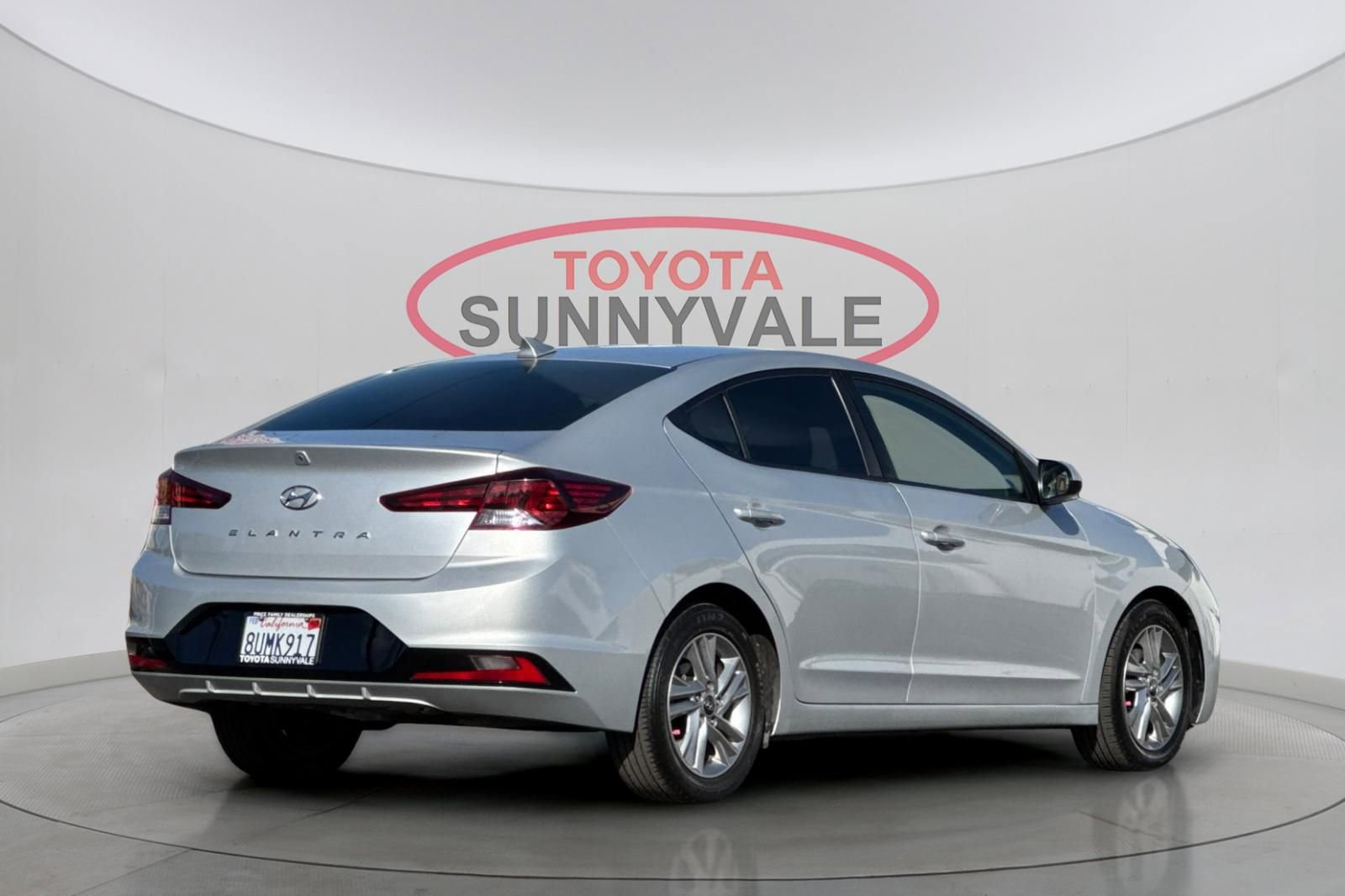 Used 2020 Hyundai Elantra SEL image 3