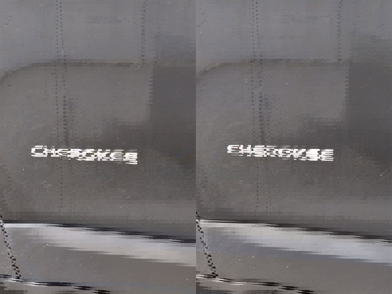 Used 2019 Jeep Cherokee Limited image 12