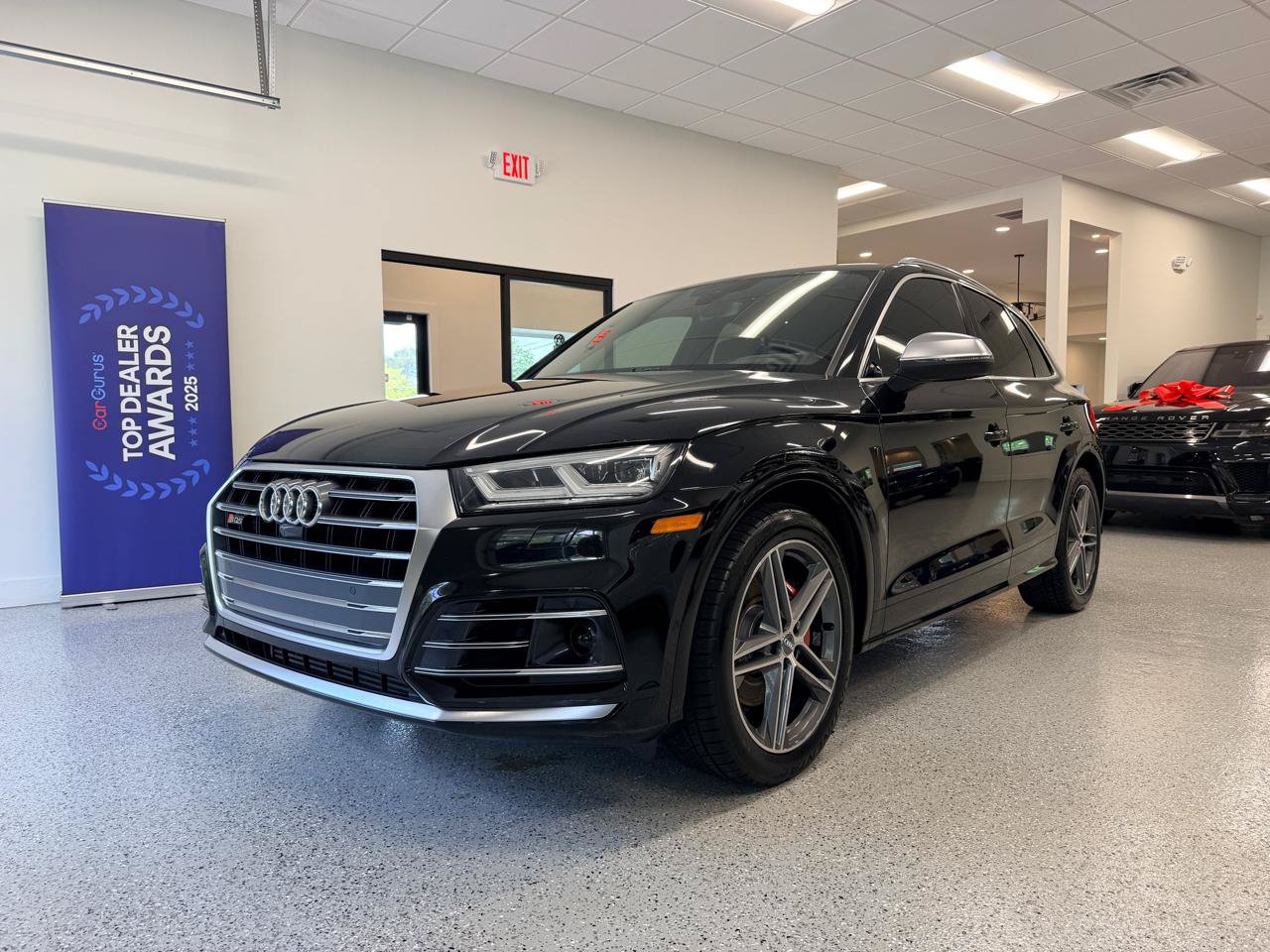 Used 2019 Audi SQ5 Prestige w/ Prestige Package AWD/4WD image 4