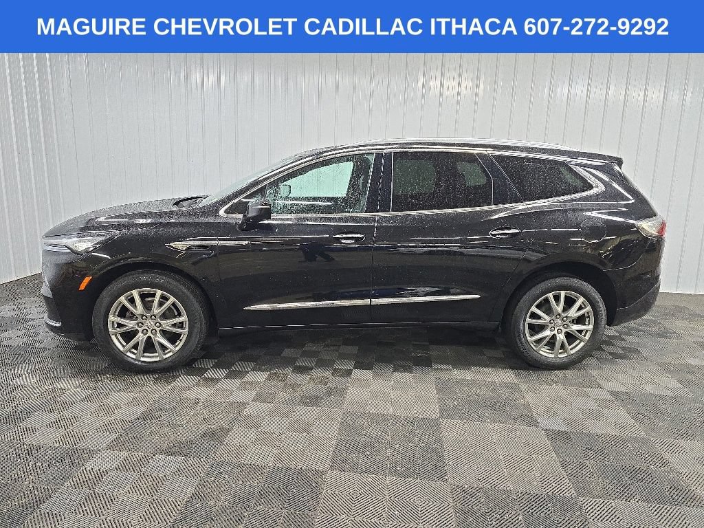 Used 2023 Buick Enclave Premium w/ Experience Buick Package AWD/4WD image 5
