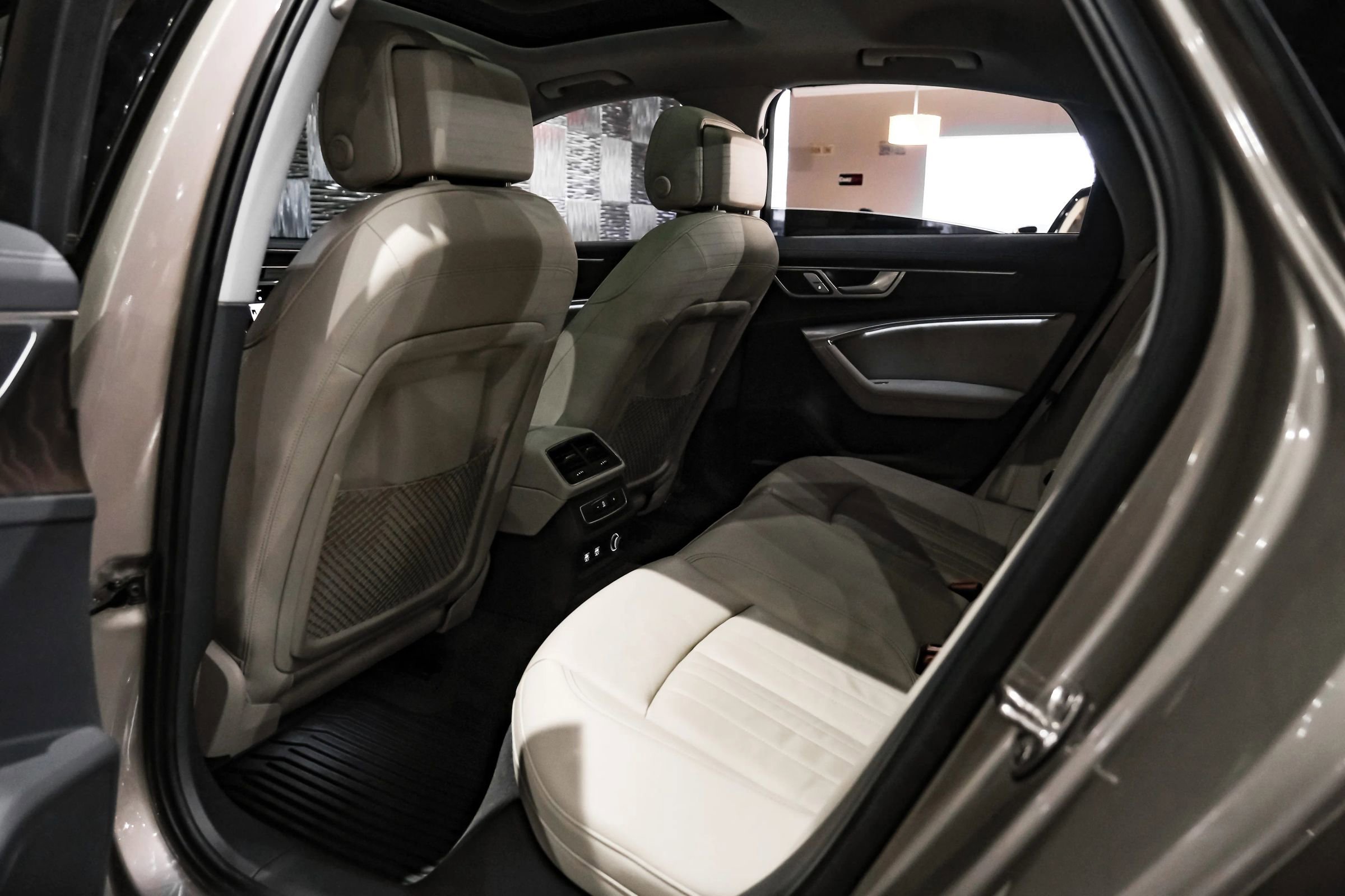 Used 2019 Audi A6 3.0T Premium Plus image 37