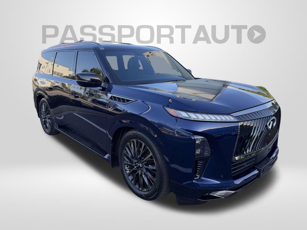 Used 2025 INFINITI QX80 Autograph w/ Autograph Exterior Package AWD/4WD image 3