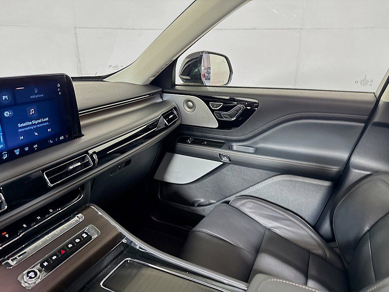 New 2025 Lincoln Aviator Reserve w/ Equipment Group 201A image 25