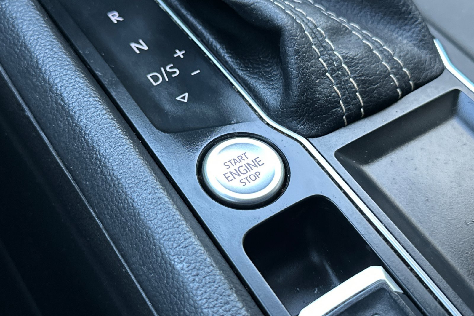 Certified 2021 Volkswagen Atlas SE image 23