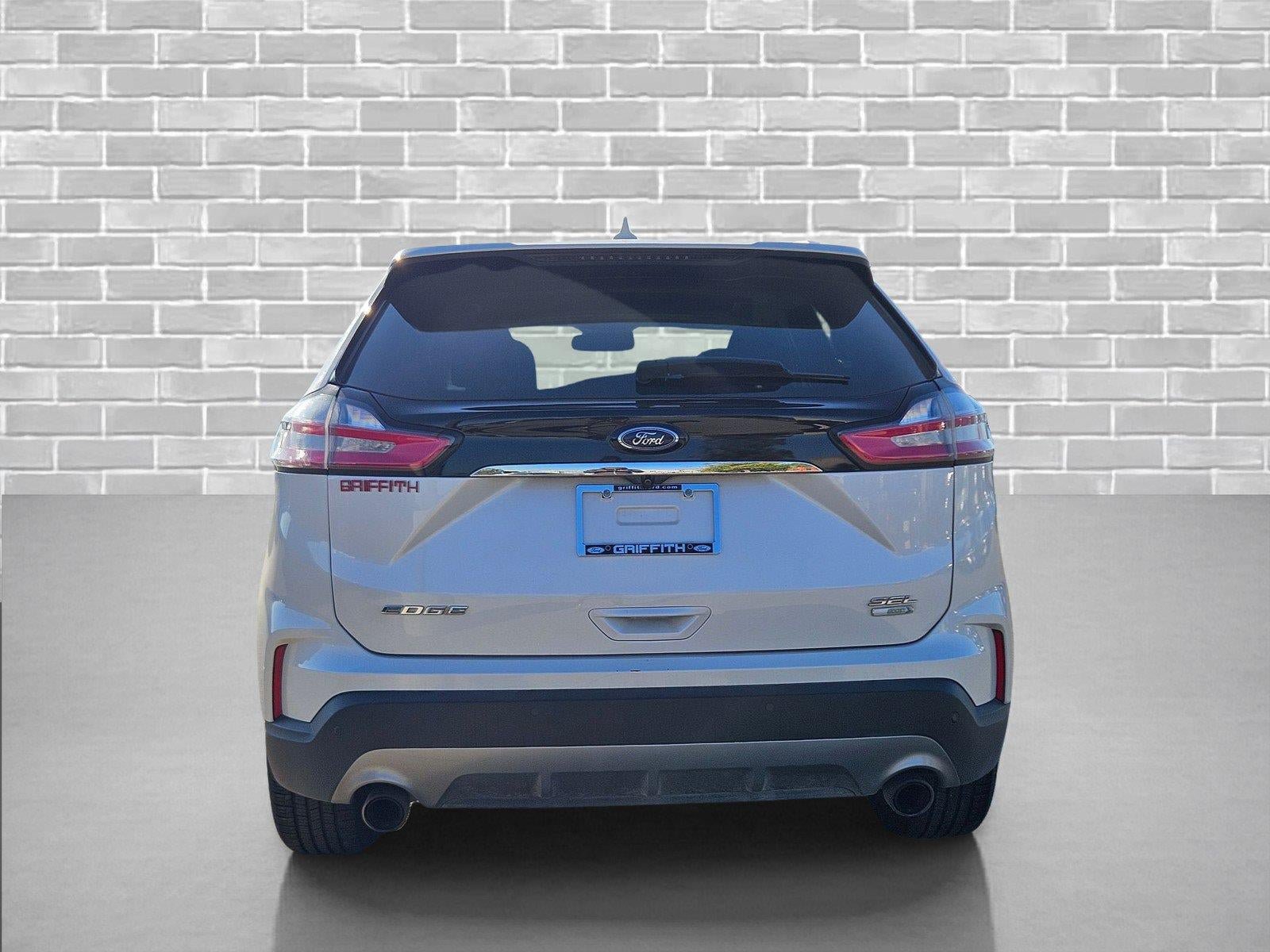Used 2019 Ford Edge SEL w/ Equipment Group 201A FWD image 6