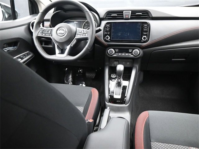 New 2025 Nissan Versa SR w/ Trunk Package image 10