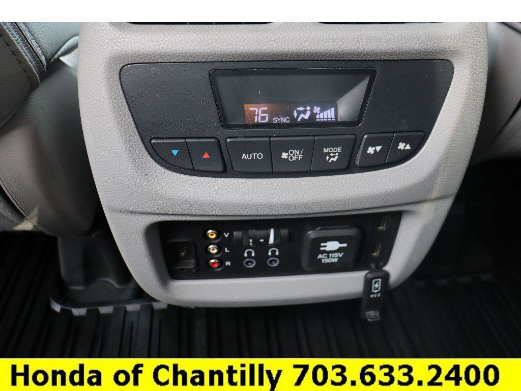 Used 2017 Honda Pilot Touring image 28