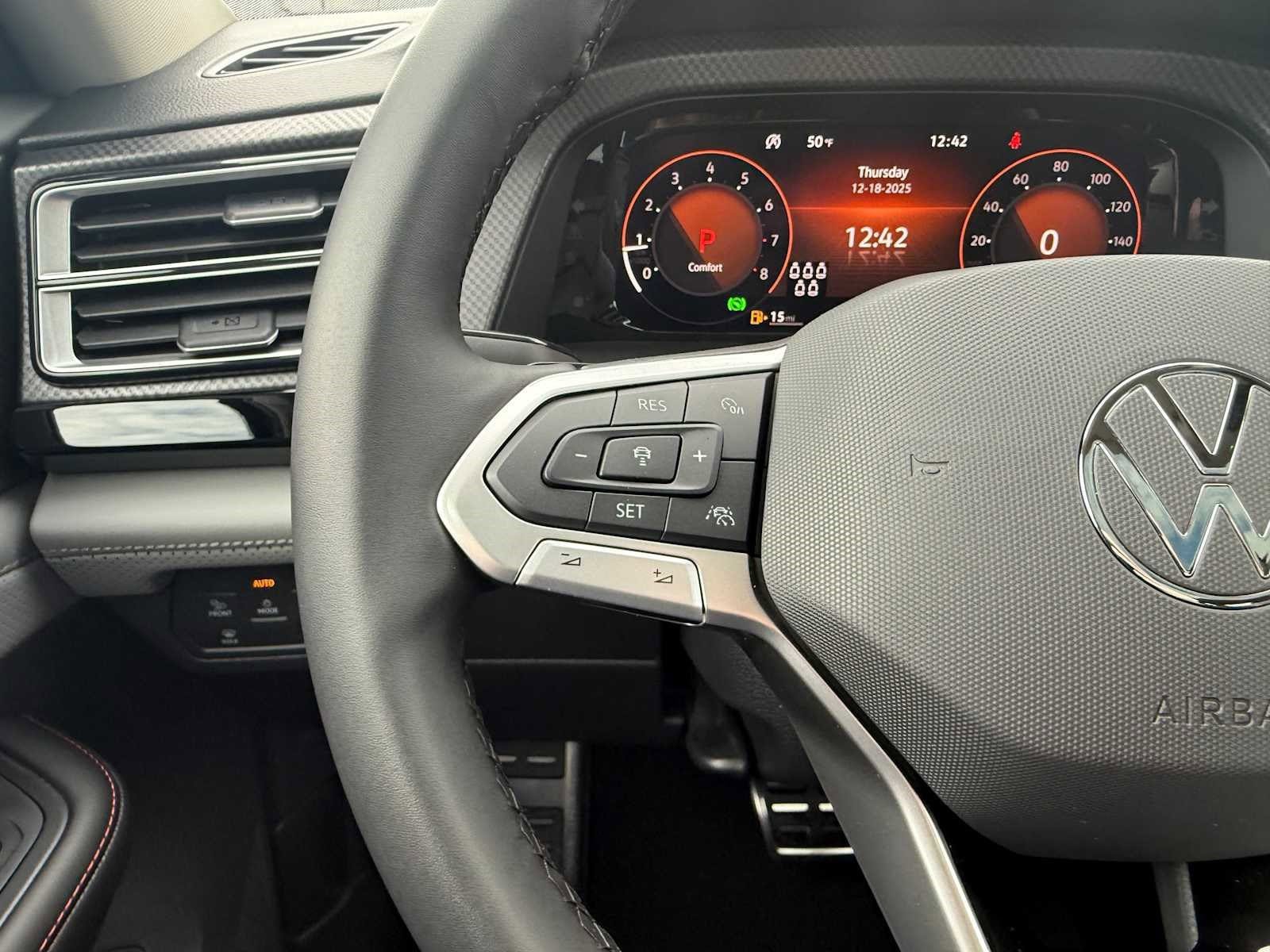 New 2026 Volkswagen Atlas Peak Edition AWD/4WD image 15