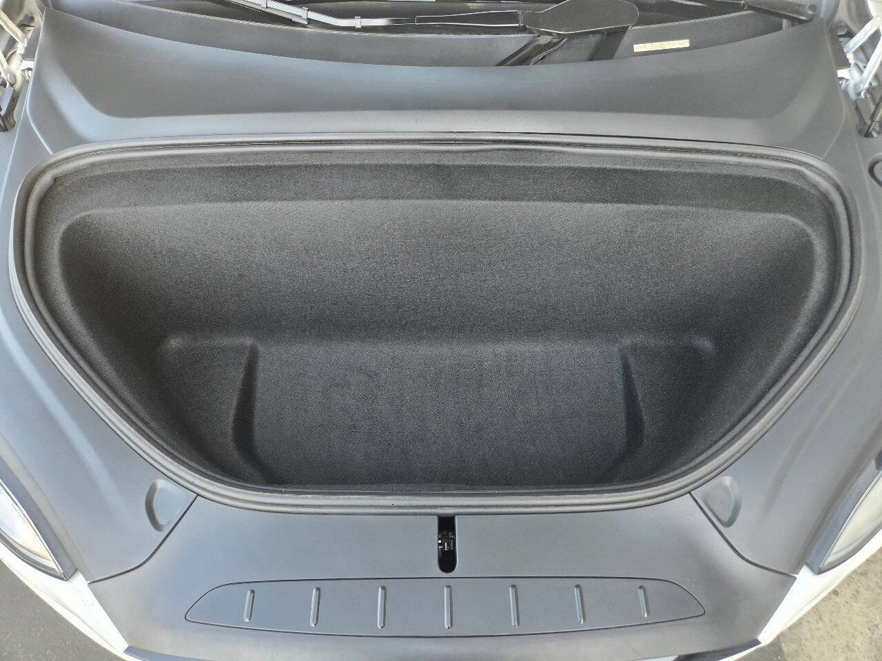 Used 2022 Tesla Model X Plaid image 15