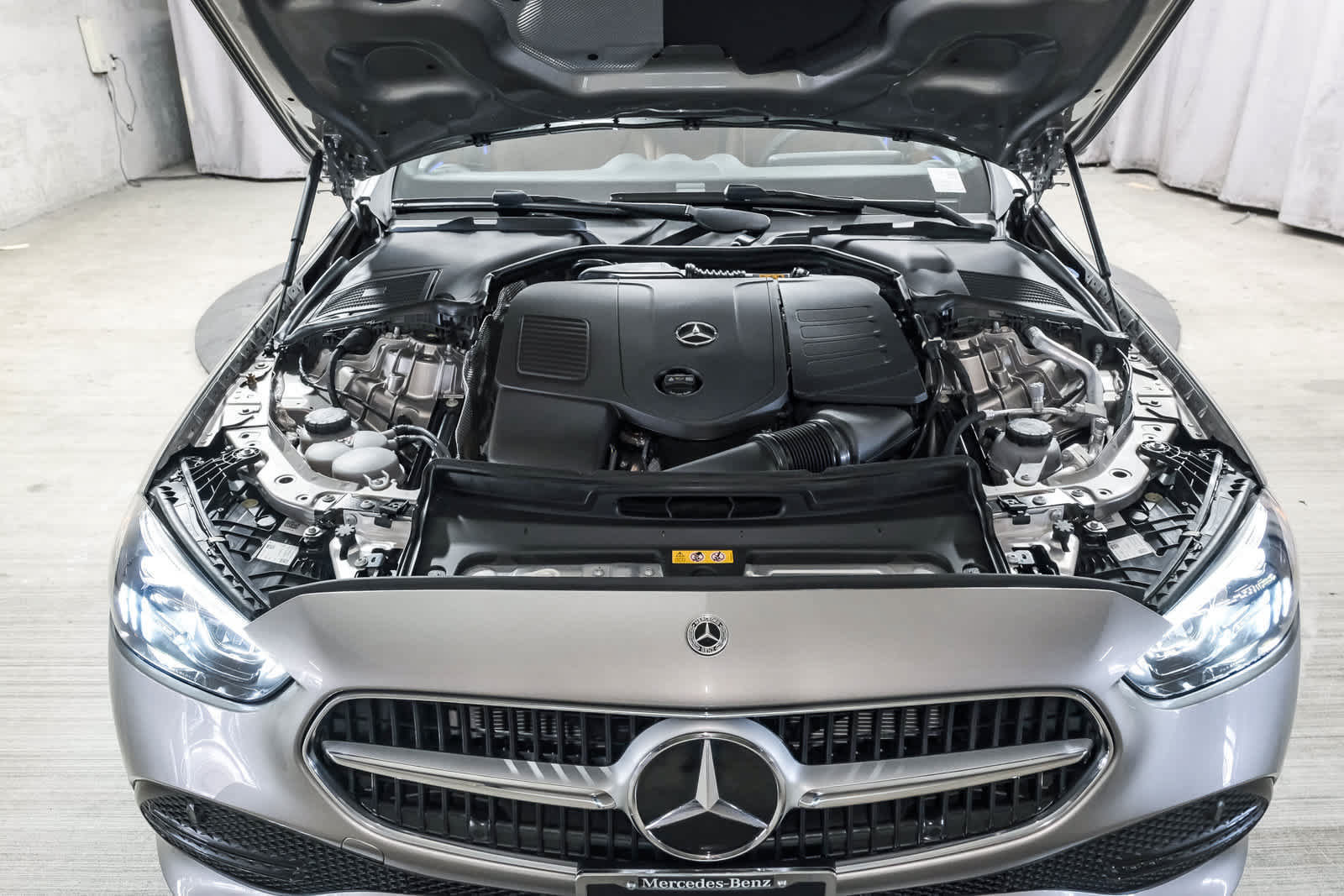 Used 2024 Mercedes-Benz C 300 Sedan image 32
