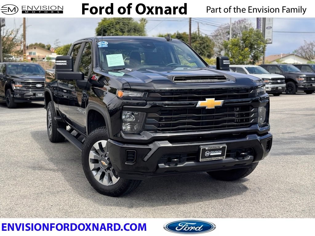 Used 2024 Chevrolet Silverado 2500 Custom w/ Custom Value Package