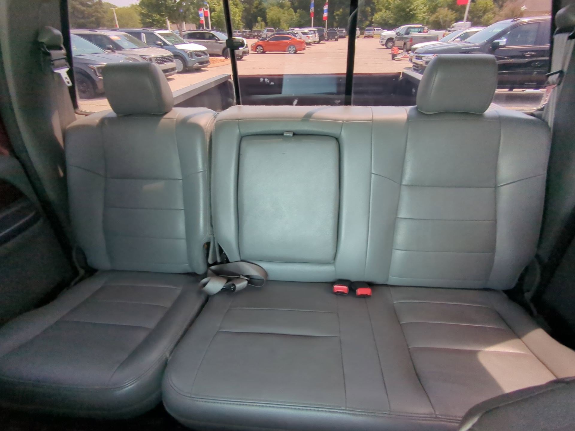 Used 2005 Ford F250 Lariat AWD/4WD image 18