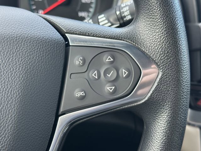 Used 2023 Chevrolet Traverse LS FWD image 26