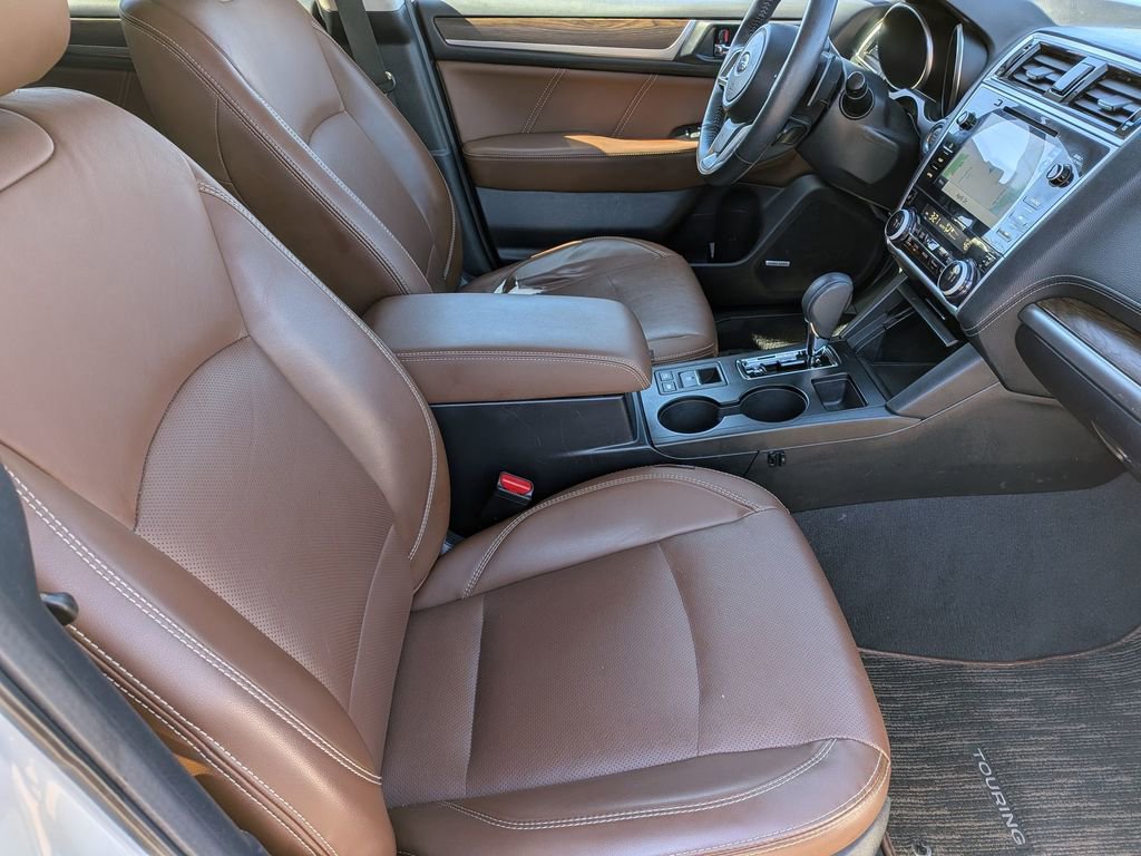 Used 2019 Subaru Outback 3.6R Touring AWD/4WD image 30