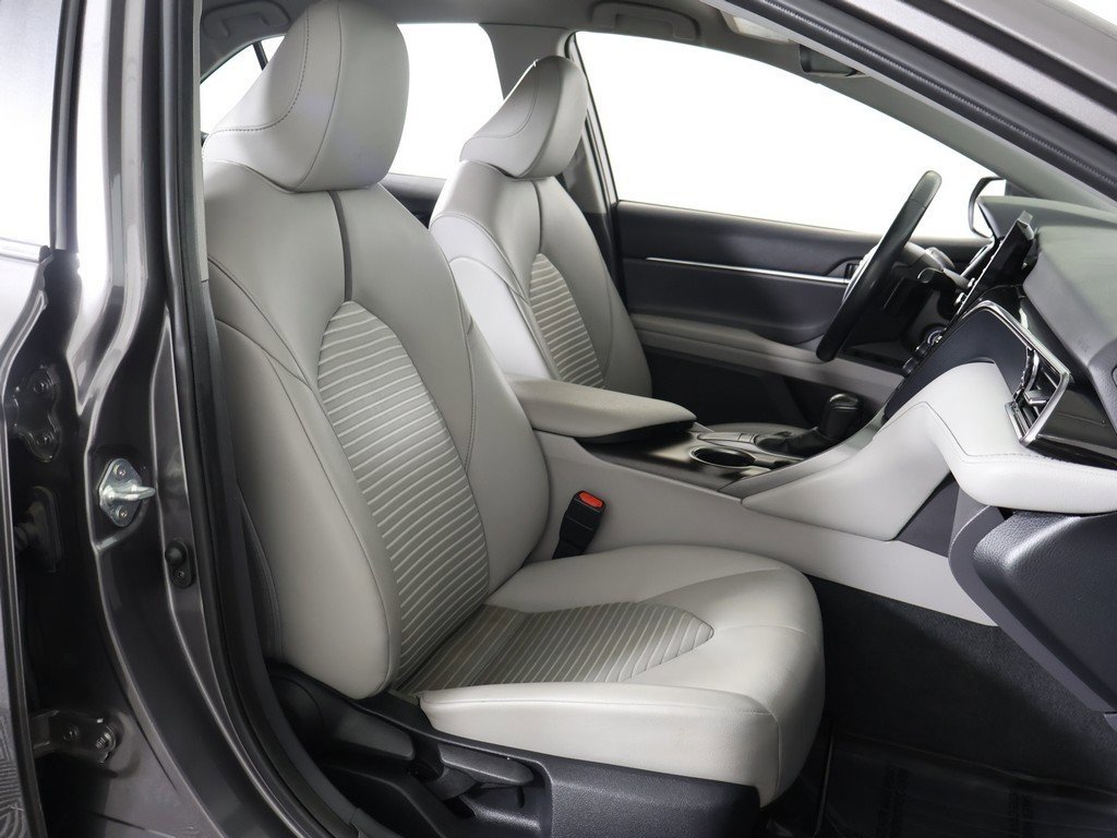 Used 2023 Toyota Camry SE image 28