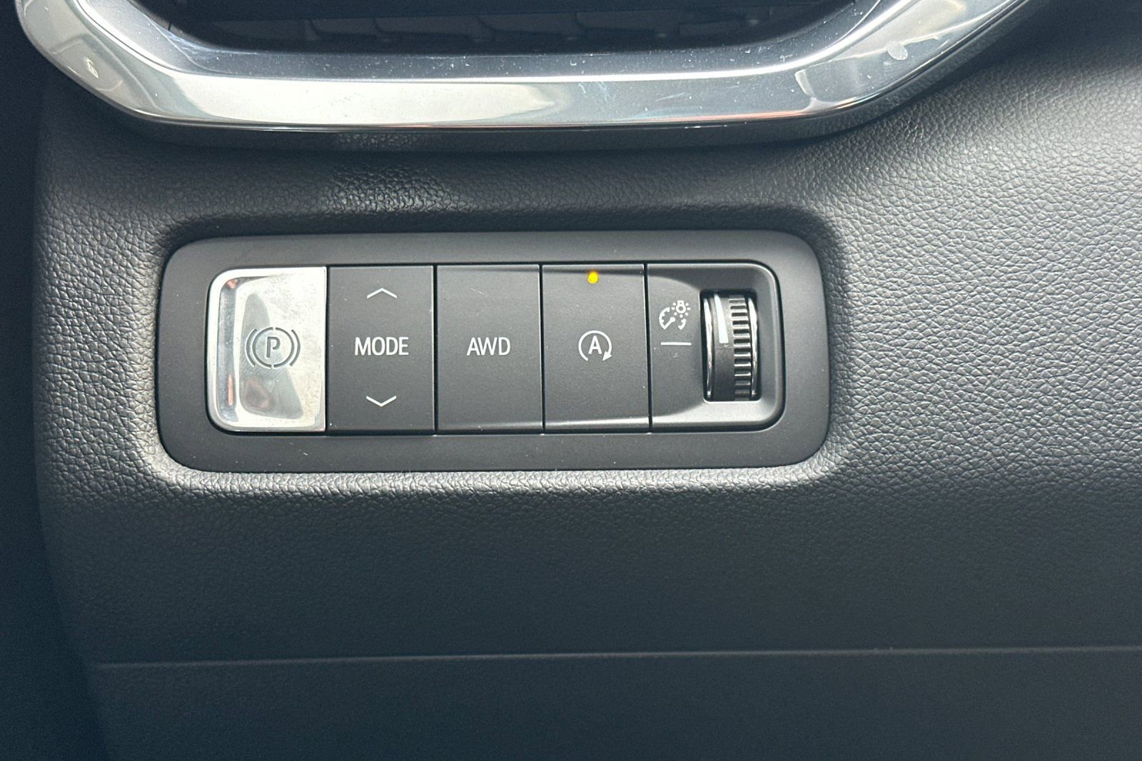 New 2026 GMC Acadia Elevation image 32