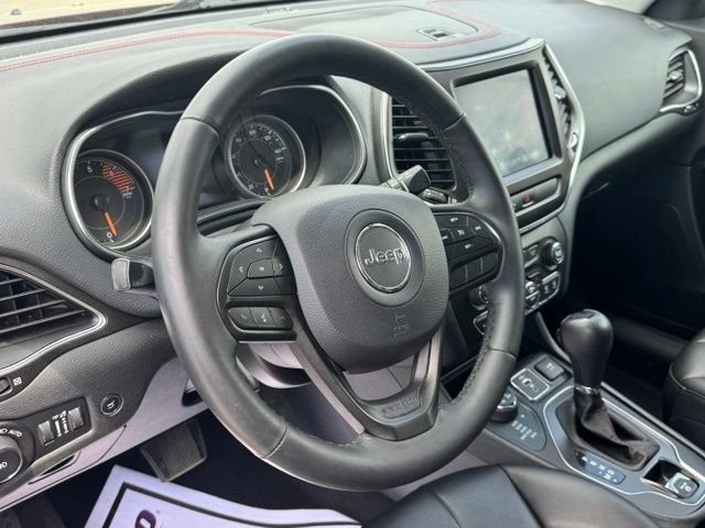 Certified 2019 Jeep Cherokee Trailhawk w/ Comfort/Convenience Group AWD/4WD image 15