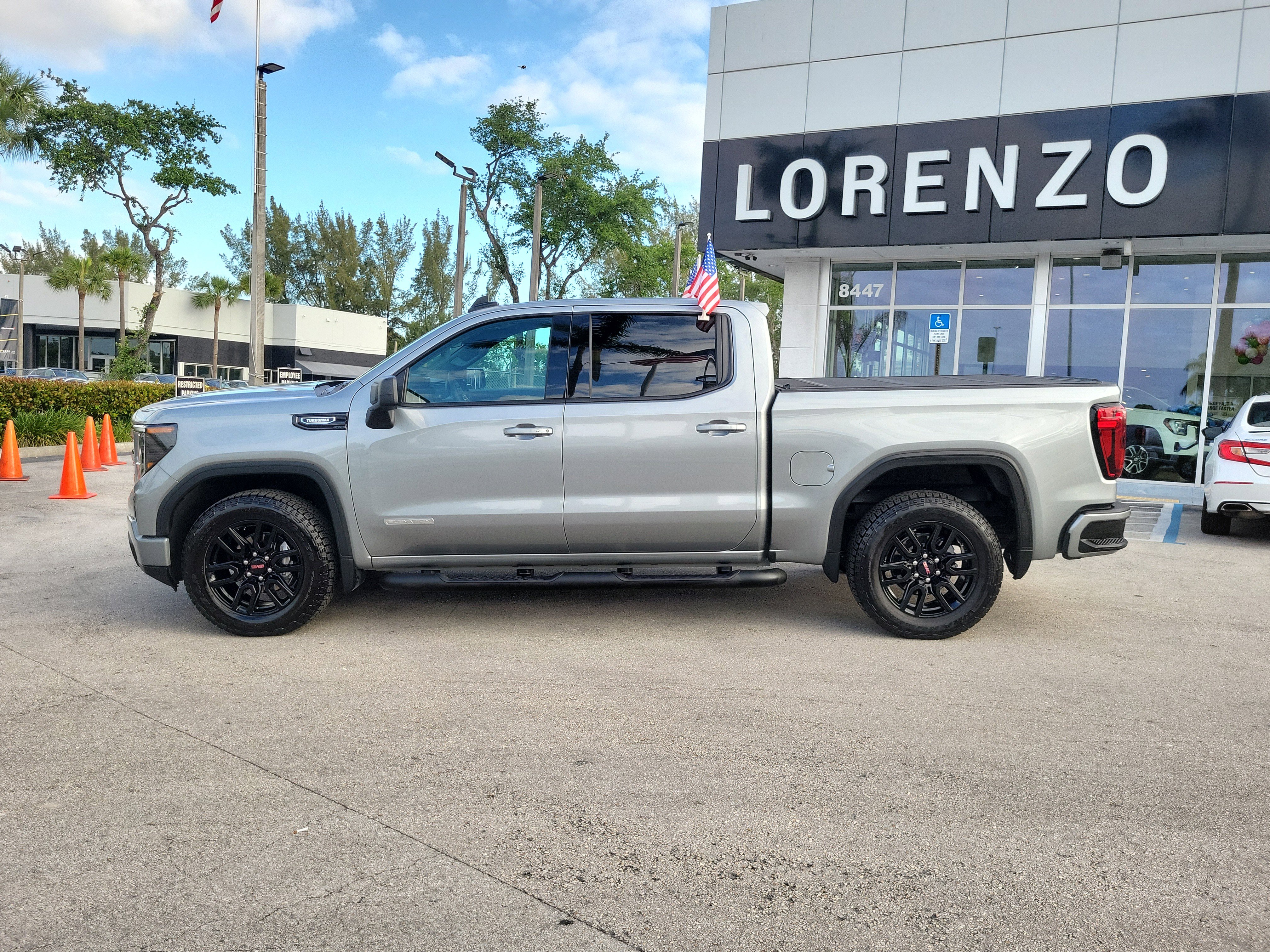 Used 2026 GMC Sierra 1500 Elevation w/ Elevation Select Package RWD image 8