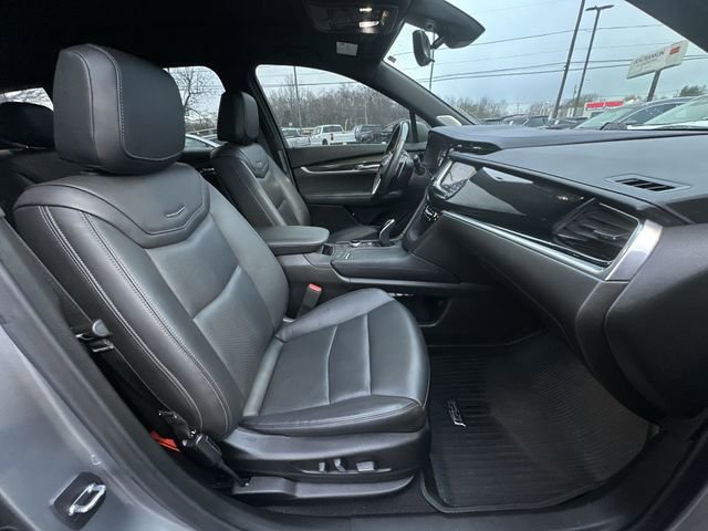 Used 2023 Cadillac XT6 Sport w/ Technology Package AWD/4WD image 26