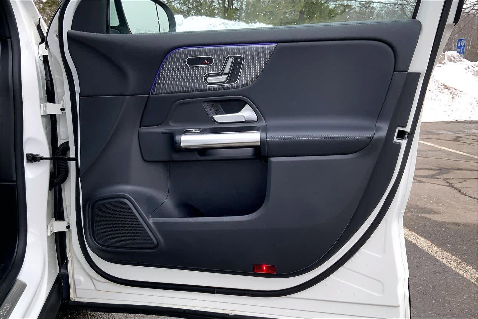 Certified 2022 Mercedes-Benz GLA 250 4MATIC image 23