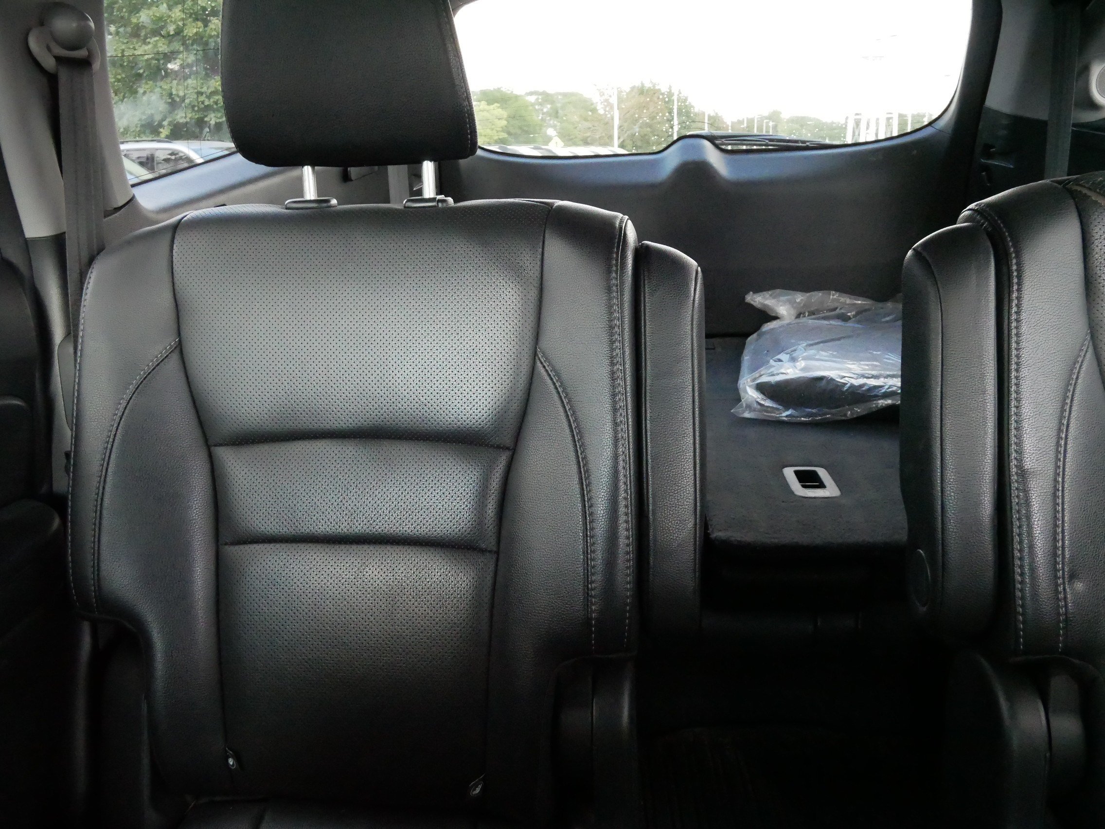 Used 2016 Honda Pilot Elite image 12