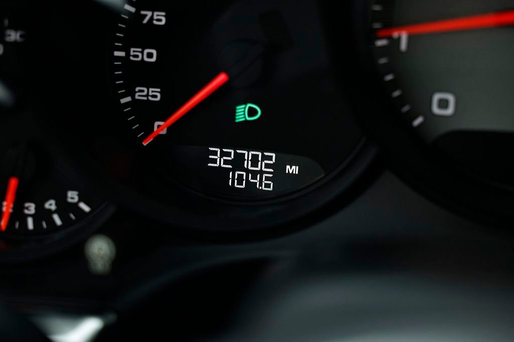 Certified 2015 Porsche 911 Targa 4S AWD/4WD image 31