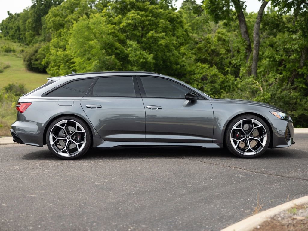 Used 2026 Audi RS 6 performance AWD/4WD image 8