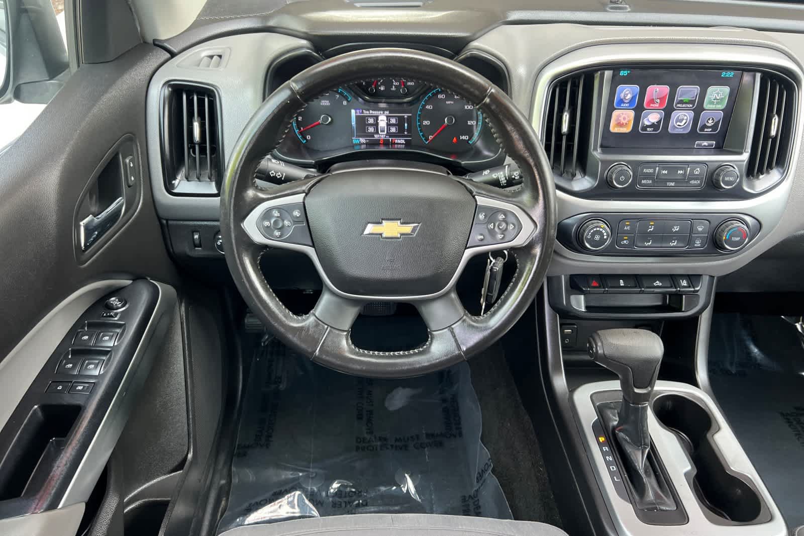 Used 2017 Chevrolet Colorado LT w/ LT Convenience Package RWD image 14