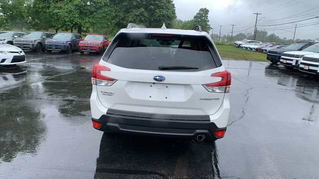 Used 2020 Subaru Forester Limited AWD/4WD image 4