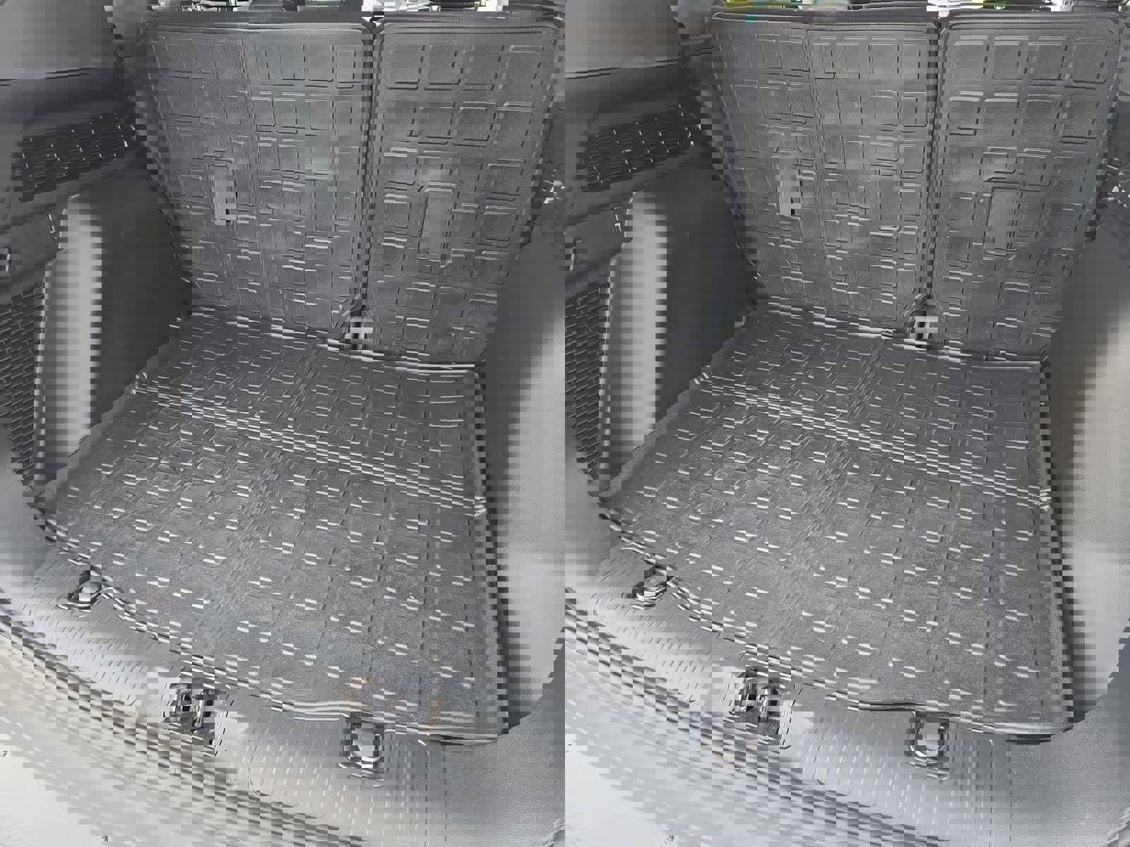 Used 2022 Ford Escape SE w/ Convenience Package image 30