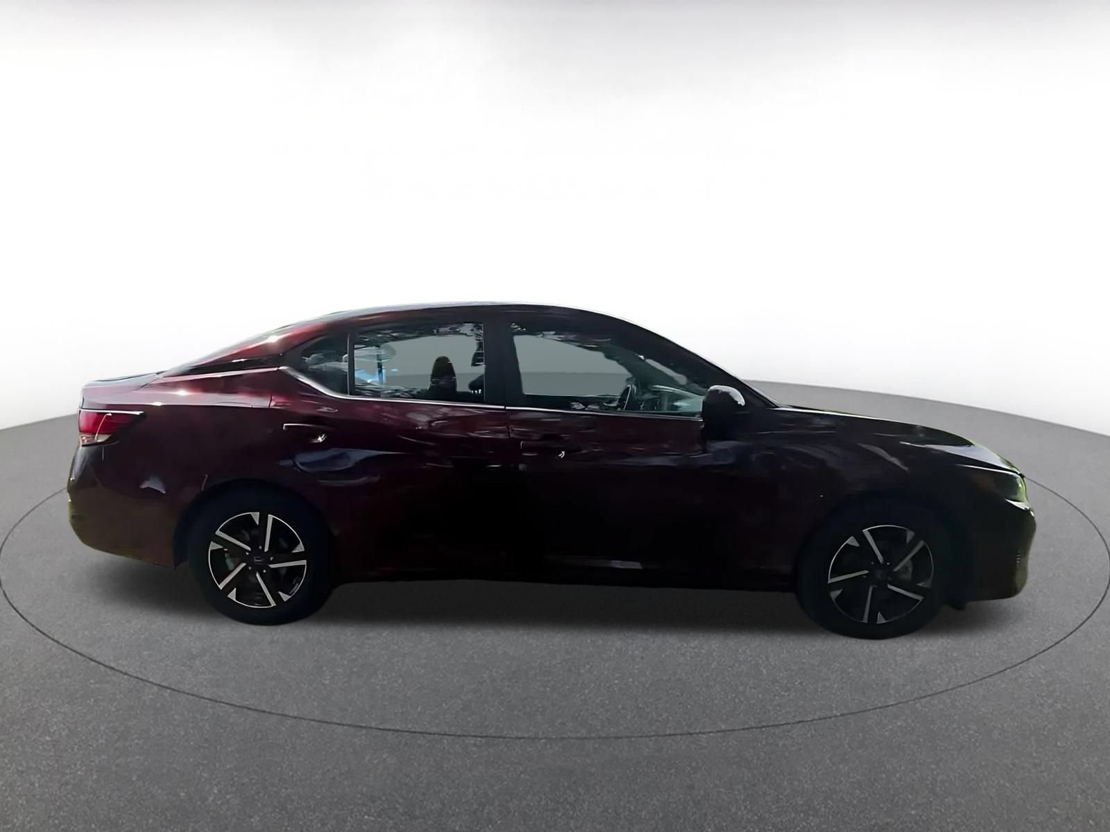 Used 2025 Nissan Sentra SV FWD image 15