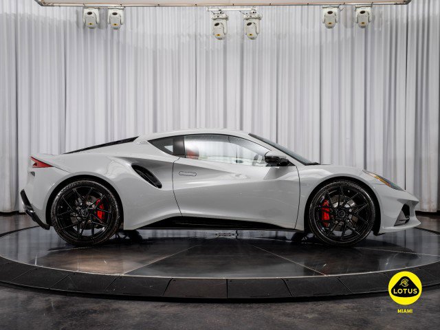 New 2026 Lotus Emira SE image 15