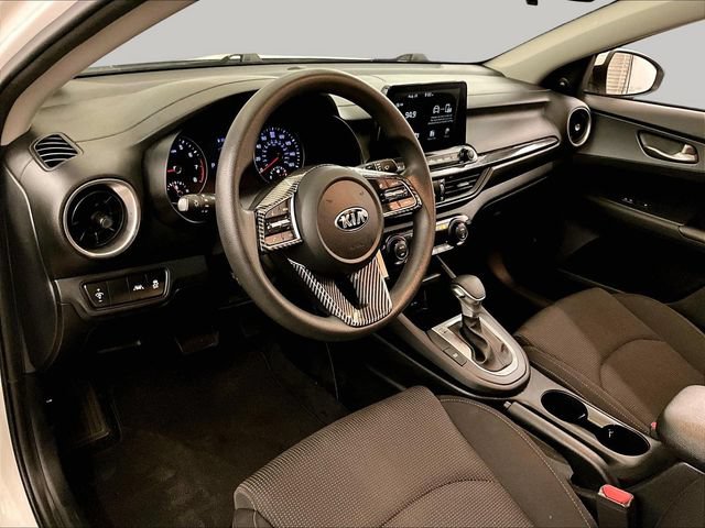 Used 2019 Kia Forte LXS FWD image 12